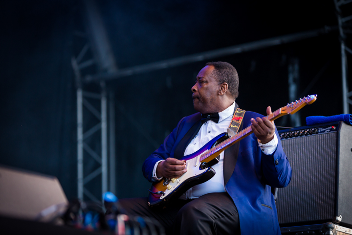 Baloji @ Genk on Stage, picture 3, photographed by Kristof Hayen - FrontView Magazine