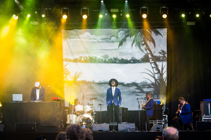 Baloji @ Genk on Stage, picture 10, photographed by Kristof Hayen - FrontView Magazine