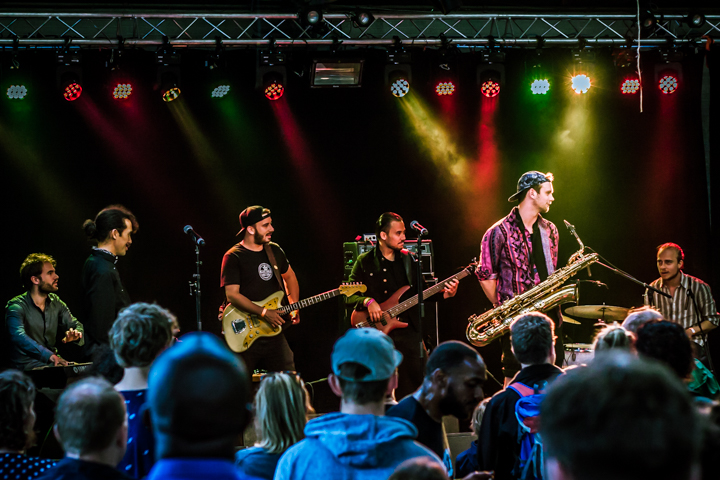 De Nachtdienst @ Festival Mundial, picture 17, photographed by Frank Bogers - FrontView Magazine