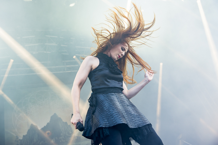 Epica @ Copenhell 2016, foto 10, foto's door Dorien Goetschalckx - FrontView Magazine