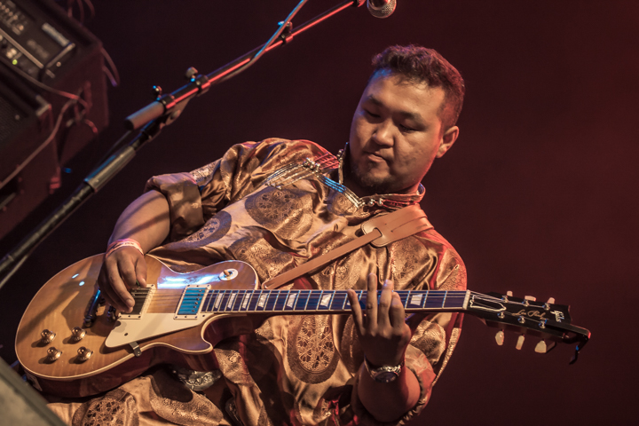 Hanggai @ Festival Mundial, picture 3, photographed by Frank Bogers - FrontView Magazine