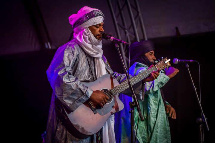 Tinariwen @ Festival Mundial, picture 7, photographed by Frank Bogers - FrontView Magazine