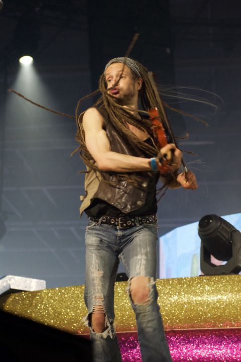 De foute Q-party 2016 @ Expo Gent, foto 69, foto's door Bart Baevegems - FrontView Magazine
