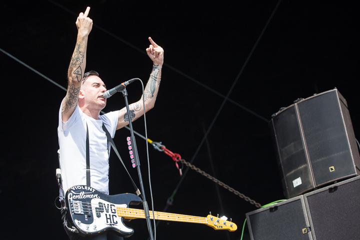 Anti-Flag @ Vainstream Rockfest 2016, foto 10, foto's door Dorien Goetschalckx - FrontView Magazine