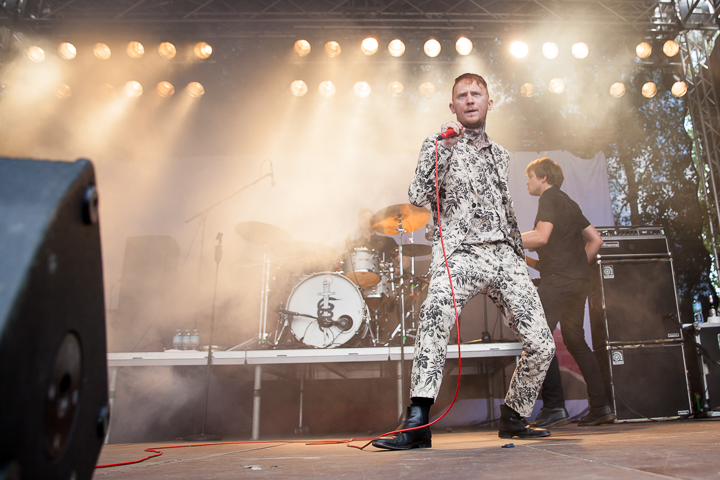 Frank Carter & The Rattlesnakes @ Vainstream Rockfest 2016, foto 3, foto's door Dorien Goetschalckx - FrontView Magazine