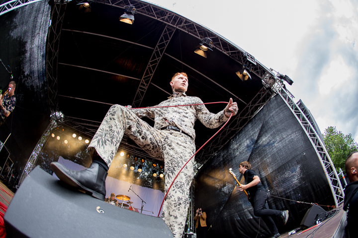 Frank Carter & The Rattlesnakes @ Vainstream Rockfest 2016, foto 14, foto's door Dorien Goetschalckx - FrontView Magazine
