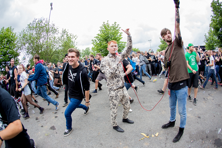 Frank Carter & The Rattlesnakes @ Vainstream Rockfest 2016, foto 16, foto's door Dorien Goetschalckx - FrontView Magazine