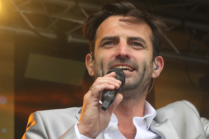Vlaanderen Feest op het Plein @ Malle, picture 4, photographed by Heidi Elen - FrontView Magazine
