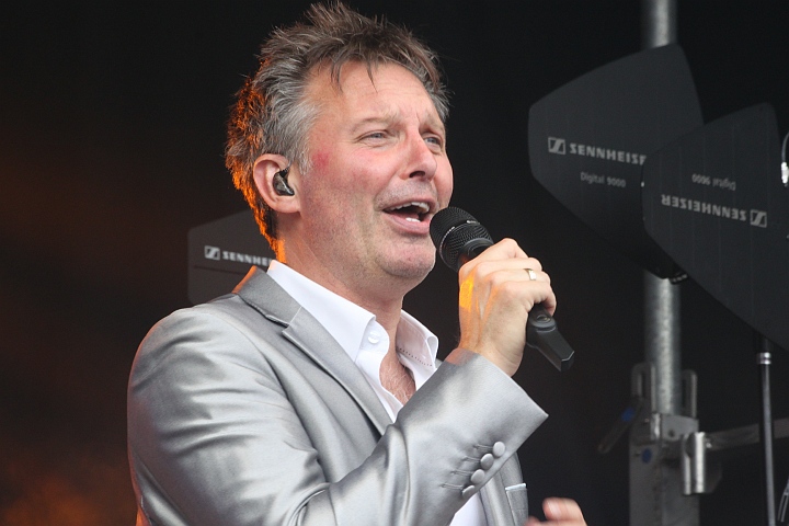 Vlaanderen Feest op het Plein @ Malle, picture 18, photographed by Heidi Elen - FrontView Magazine