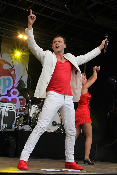 Vlaanderen Feest op het Plein @ Malle, picture 21, photographed by Heidi Elen - FrontView Magazine