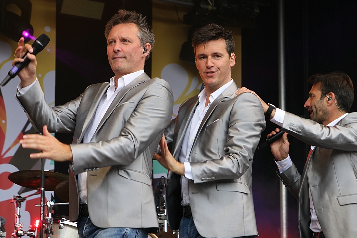 Vlaanderen Feest op het Plein @ Malle, picture 31, photographed by Heidi Elen - FrontView Magazine