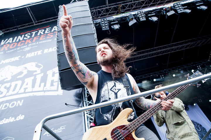Bury Tomorrow @ Vainstream Rockfest 2016, picture 2, photographed by Dorien Goetschalckx - FrontView Magazine