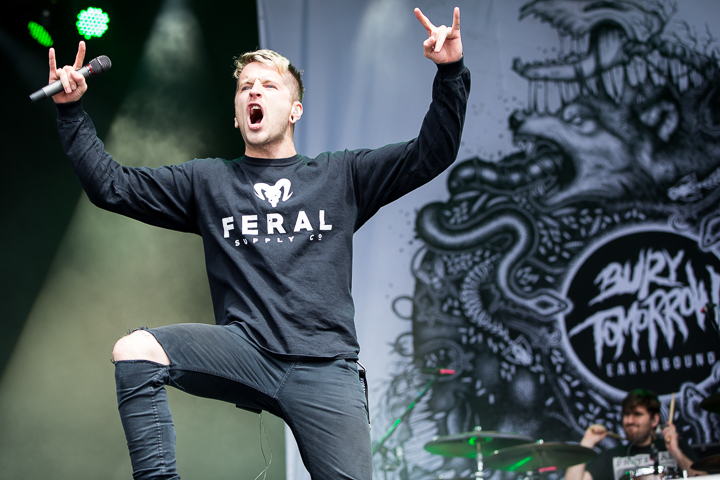 Bury Tomorrow @ Vainstream Rockfest 2016, picture 3, photographed by Dorien Goetschalckx - FrontView Magazine