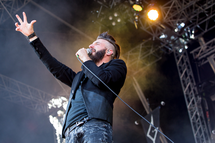 Caliban @ Vainstream Rockfest 2016, picture 15, photographed by Dorien Goetschalckx - FrontView Magazine