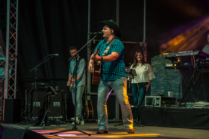 Vlaanderen Feest op het Plein @ Kalmthout, foto 70, foto's door Frank Bogers - FrontView Magazine