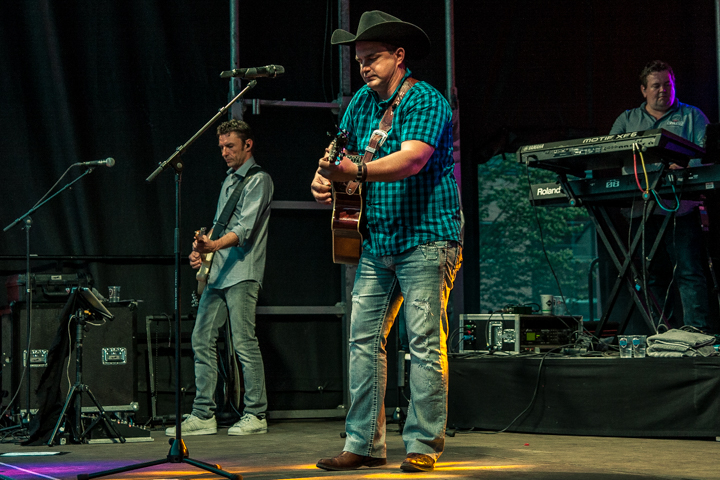 Vlaanderen Feest op het Plein @ Kalmthout, foto 72, foto's door Frank Bogers - FrontView Magazine