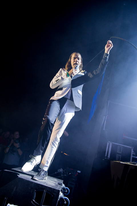 The Hives @ Rock Zottegem 2016, picture 5, photographed by Dorien Goetschalckx - FrontView Magazine