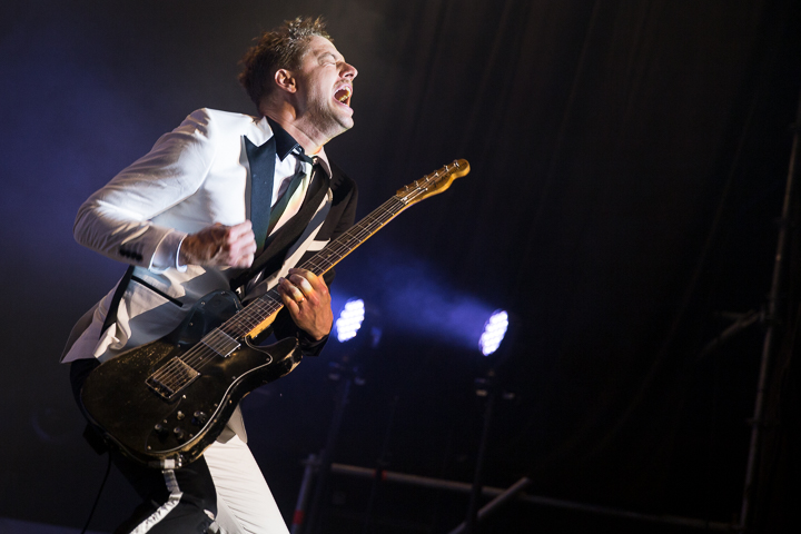 The Hives @ Rock Zottegem 2016, picture 12, photographed by Dorien Goetschalckx - FrontView Magazine