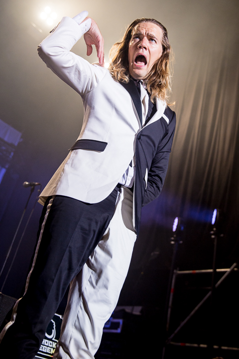 The Hives @ Rock Zottegem 2016, picture 17, photographed by Dorien Goetschalckx - FrontView Magazine
