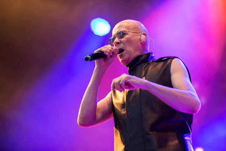 The Human League @ Beleuvenissen 2016, picture 5, photographed by Kurt Jacobs - FrontView Magazine