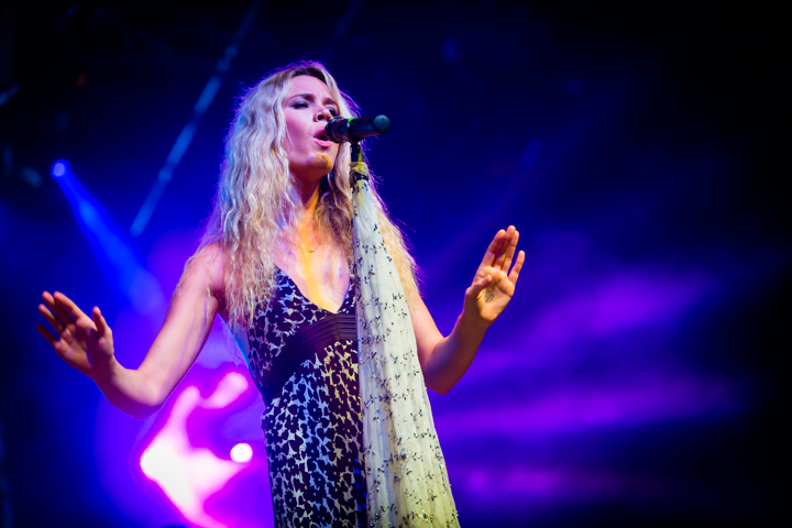 Joss Stone @ Afro Latino, foto 6, foto's door Kristof Hayen - FrontView Magazine