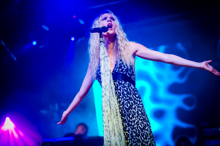 Joss Stone @ Afro Latino, foto 7, foto's door Kristof Hayen - FrontView Magazine