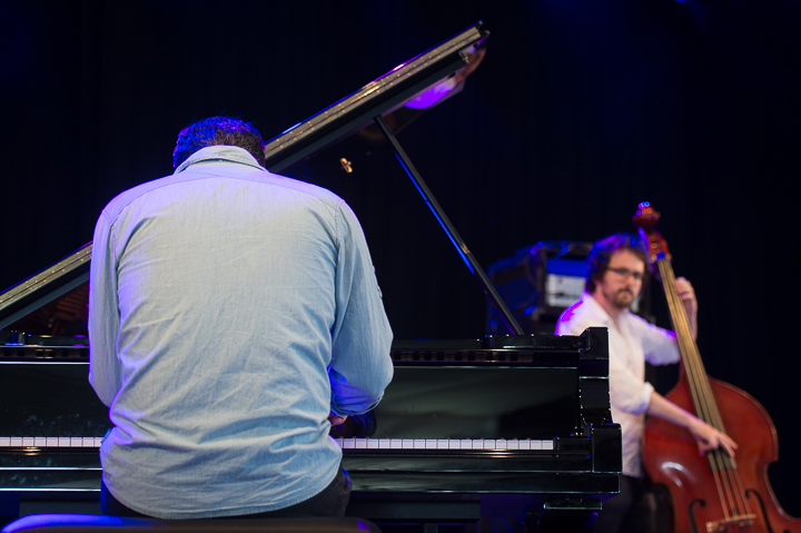Matthew Halsall & the Gondwana Orchestra @ Gent Jazz 2016, picture 2, photographed by Jan van Hecke - FrontView Magazine
