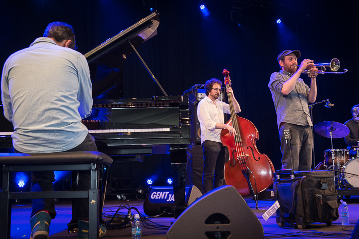 Matthew Halsall & the Gondwana Orchestra @ Gent Jazz 2016, picture 10, photographed by Jan van Hecke - FrontView Magazine
