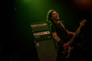 Sjock Danko Jones, foto 13, foto's door Luc Luyten - FrontView Magazine