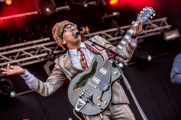 Sjock Kid Congo and the Pink Monkey Birds, picture 5, photographed by FrontView Magazine