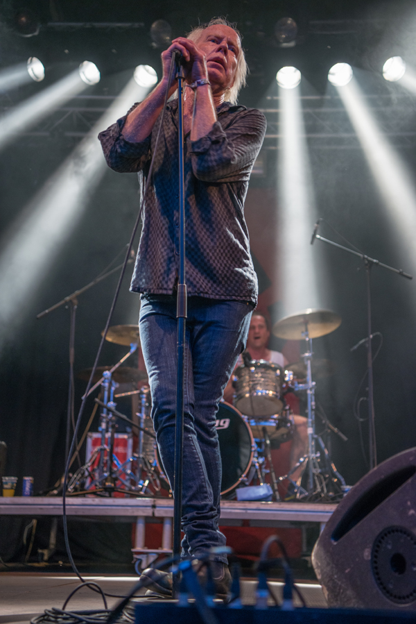 Sjock Radio Birdman, picture 10, photographed by Luc Luyten - FrontView Magazine