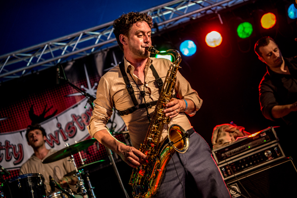 Sjock Roy Thompson and the Mellow Kings, picture 3, photographed by Luc Luyten - FrontView Magazine