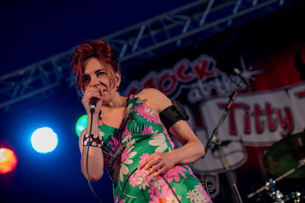 Sjock The Hillbilly Moon Explosion, picture 16, photographed by Luc Luyten - FrontView Magazine