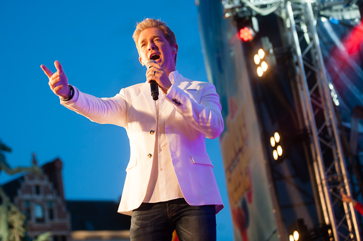 Christoff @ Vlaanderen Feest Antwerpen, picture 11, photographed by Dimitri Vanlommel - FrontView Magazine