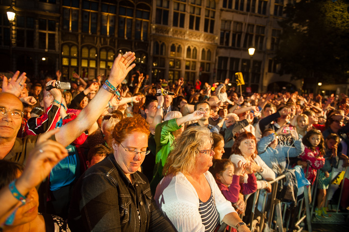 Christoff @ Vlaanderen Feest Antwerpen, picture 17, photographed by Dimitri Vanlommel - FrontView Magazine