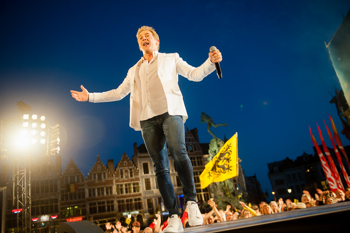 Christoff @ Vlaanderen Feest Antwerpen, picture 30, photographed by Dimitri Vanlommel - FrontView Magazine