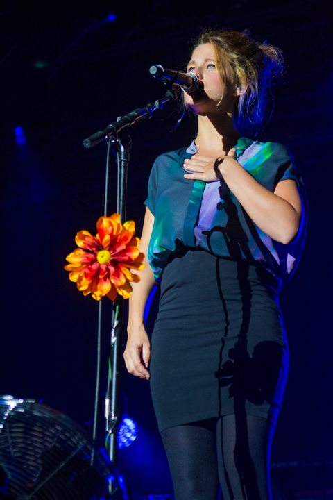 Selah Sue @ Bospop, foto 1, foto's door Erwin Evrard - FrontView Magazine