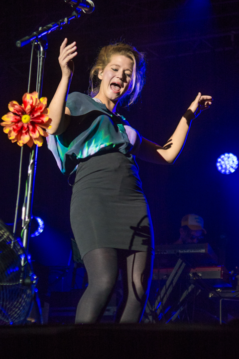 Selah Sue @ Bospop, foto 5, foto's door Erwin Evrard - FrontView Magazine