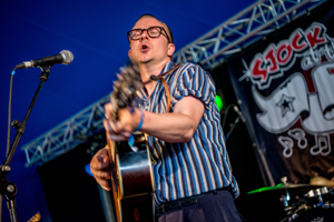 Sjock Mike Bell and the Belltones, picture 3, photographed by Luc Luyten - FrontView Magazine