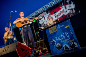 Sjock Mike Bell and the Belltones, picture 6, photographed by Luc Luyten - FrontView Magazine