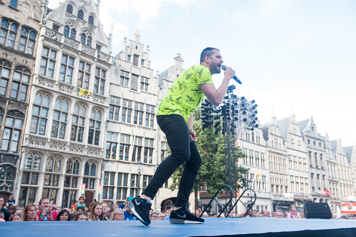 Vlaanderen Feest @ Grote Mart - Antwerpen, foto 6, foto's door Dimitri Vanlommel - FrontView Magazine