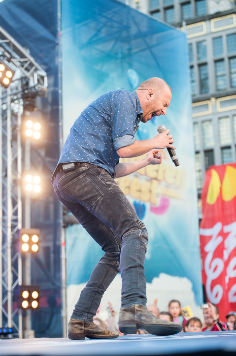 Vlaanderen Feest @ Grote Mart - Antwerpen, foto 29, foto's door Dimitri Vanlommel - FrontView Magazine