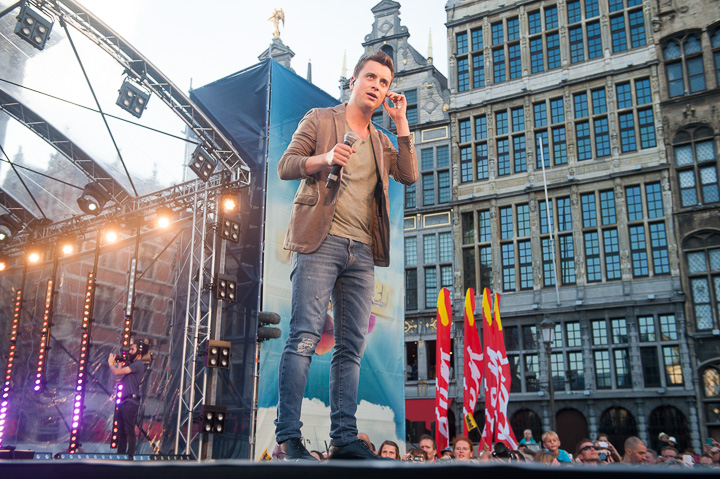 Vlaanderen Feest @ Grote Mart - Antwerpen, foto 50, foto's door Dimitri Vanlommel - FrontView Magazine