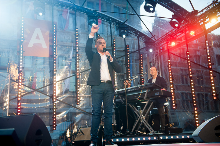 Vlaanderen Feest @ Grote Mart - Antwerpen, foto 80, foto's door Dimitri Vanlommel - FrontView Magazine