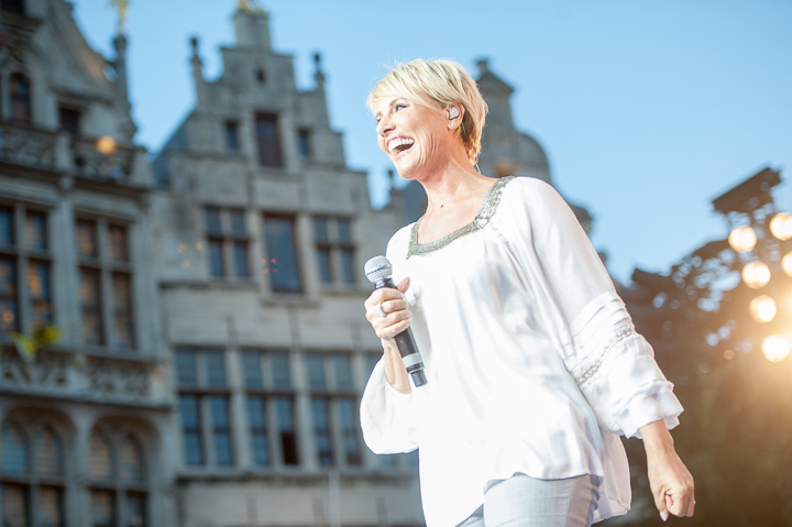 Vlaanderen Feest @ Grote Mart - Antwerpen, foto 81, foto's door Dimitri Vanlommel - FrontView Magazine