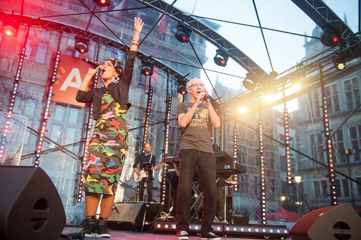 Vlaanderen Feest @ Grote Mart - Antwerpen, foto 83, foto's door Dimitri Vanlommel - FrontView Magazine