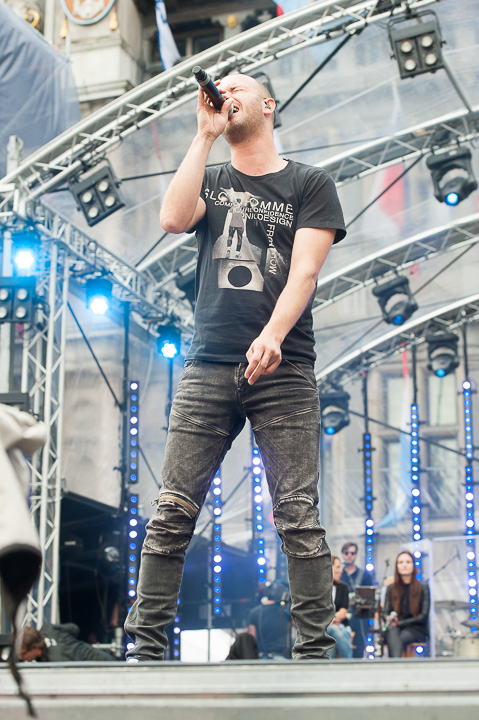 Vlaanderen Feest - Repetities @ Grote Markt Antwerpen, picture 1, photographed by Goele Bormans - FrontView Magazine