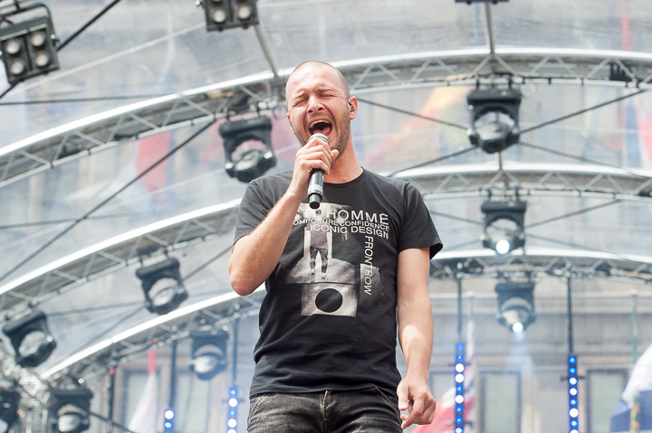 Vlaanderen Feest - Repetities @ Grote Markt Antwerpen, picture 2, photographed by Goele Bormans - FrontView Magazine