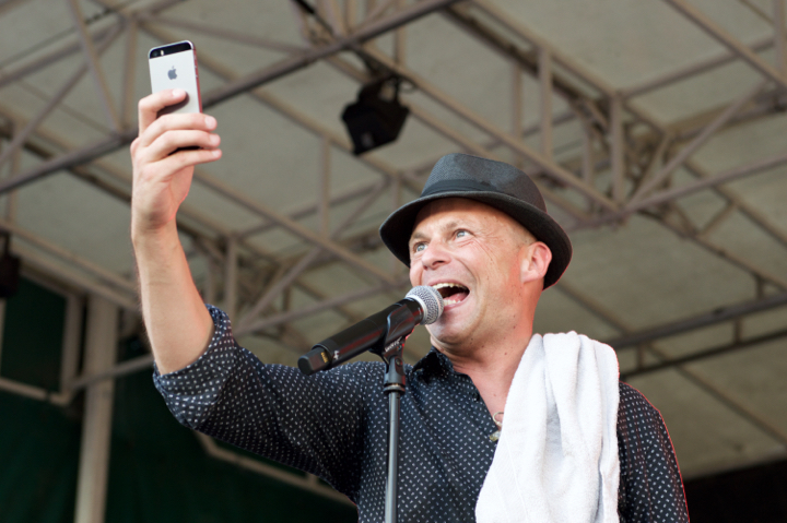 Vlaanderen Zingt Mechelen 2016 @ Markt Mechelen, picture 13, photographed by Bart Baevegems - FrontView Magazine
