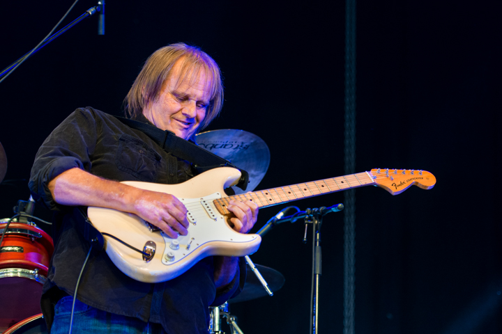 Walter Trout @ Bospop, foto 1, foto's door Erwin Evrard - FrontView Magazine